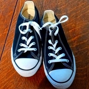 Converse Chuck Taylors worn once